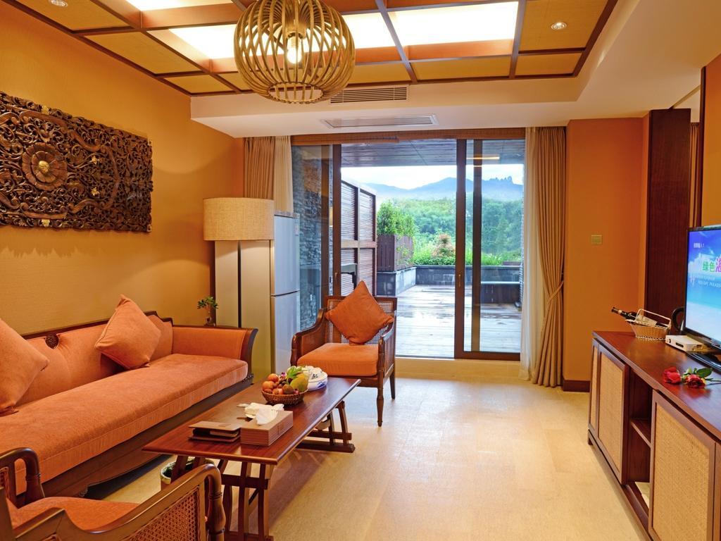 The Tang Hotel Hainan Mount Qixian Baoting Номер фото